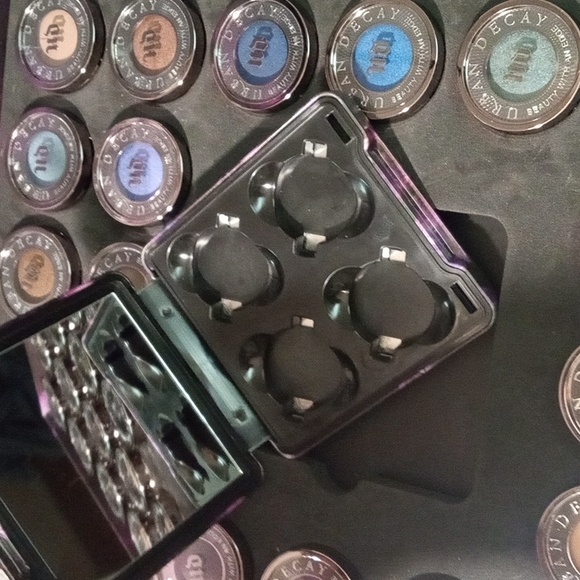 RARE URBAN DECAY THE MOTHER LODE 68 MIND BLOWING SHADES. ONE MASSIVE COL… - Picture 10 of 10